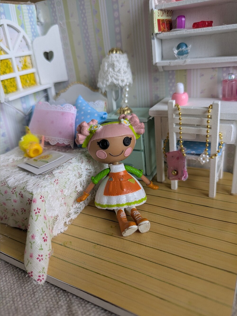 Lalaloopsy Blossom Flower Pot [DOLL ONLY]